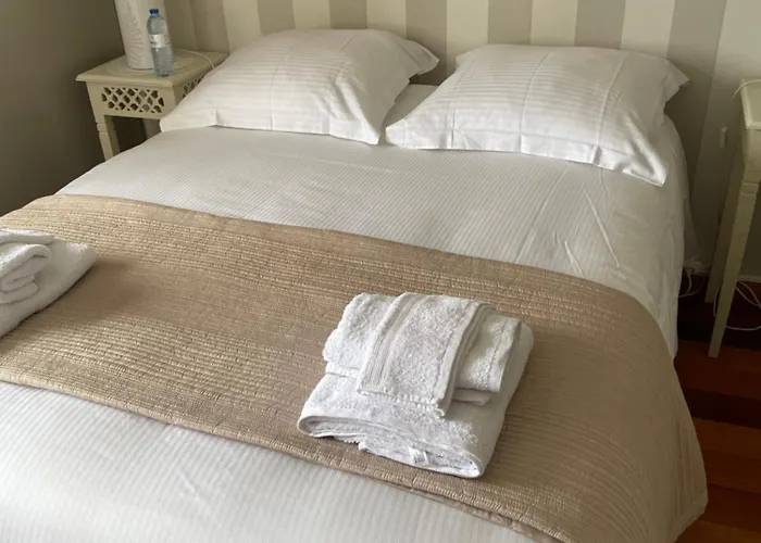 Avec Salle De Bain à Partager - Séjour chez l'habitant *